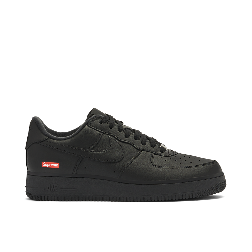 NIKE AIR FORCE 1 LOW SUPREME in BLACK - product image from the listing.