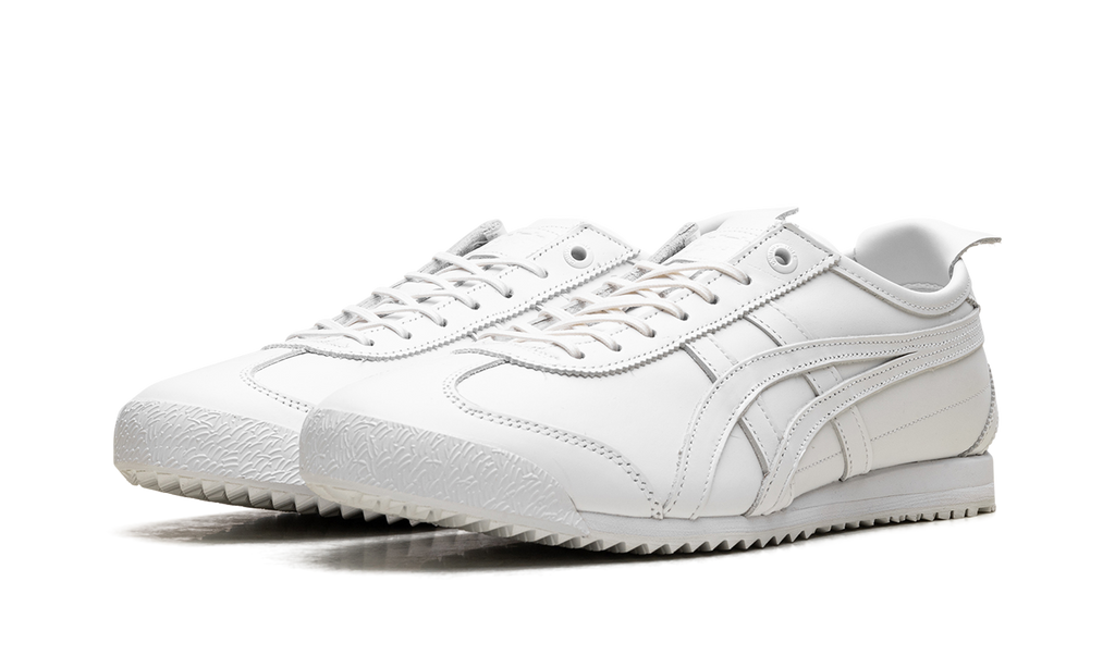Triple White - Onitsuka Tiger Mexico 66 SD Sneakers - product image from the listing.