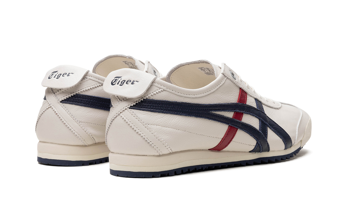 Onitsuka Tiger Mexico 66 SD Sneakers in Cream Peacoat - product image from the listing.