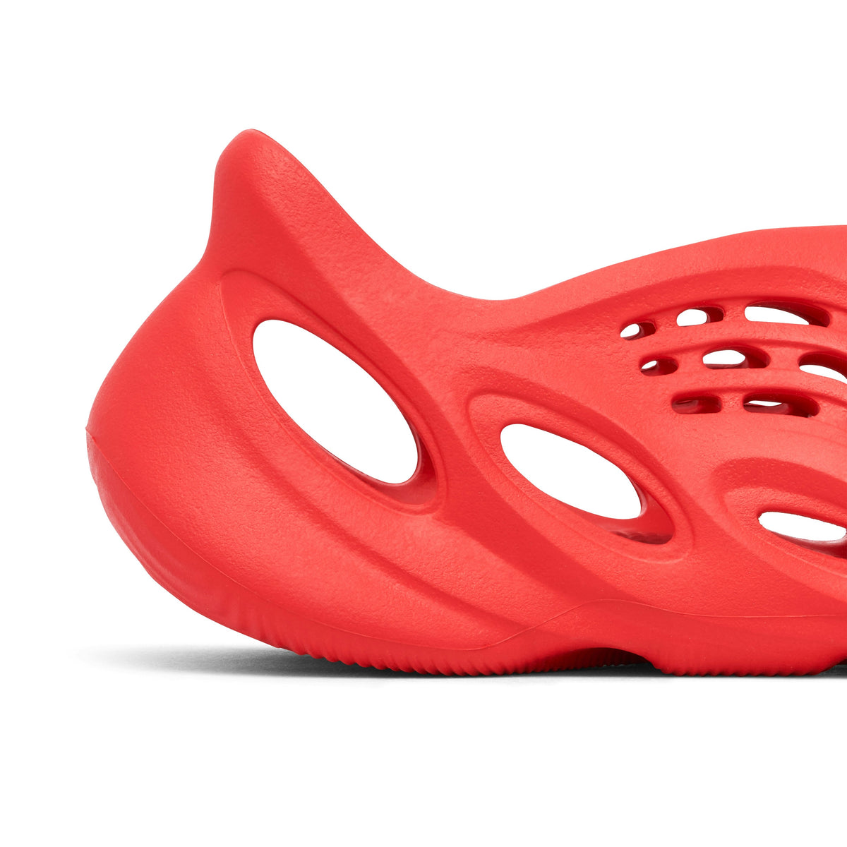 YEEZY FOAM RUNNER VERMILION - product image from the listing.