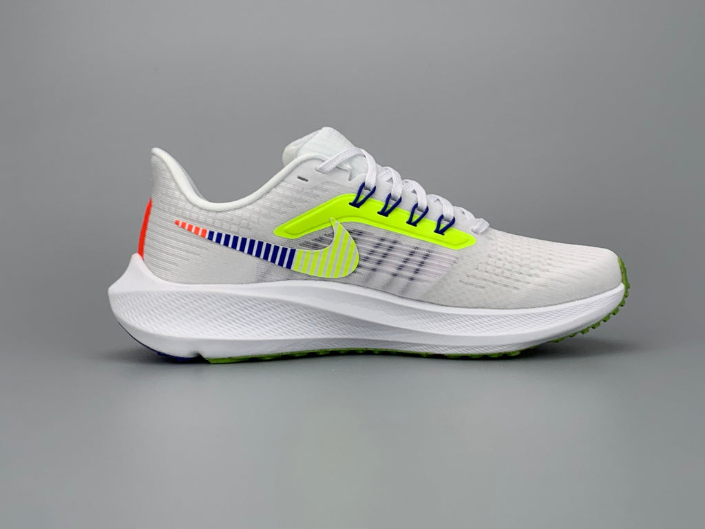 Nike Air Zoom Pegasus 39 Running Shoes in White Green DX1627-100 - product image from the listing.