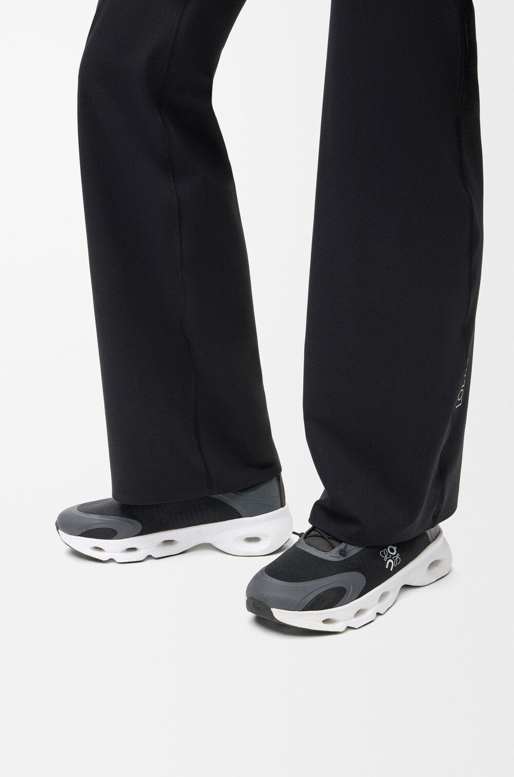 LOEWE x On Cloudsolo Black White Lifestyle Trainers - product image from the listing.