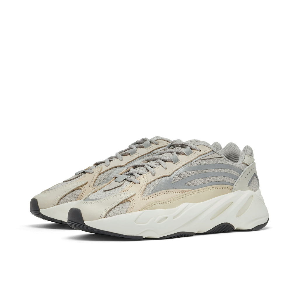 YEEZY BOOST 700 V2 in CREAM - product image from the listing.