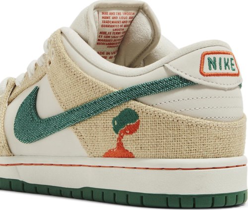 Dunk Low SB x Jarritos - product photo shown in the listing for this item.