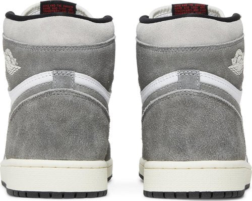 Air Jordan 1 Retro High OG 'Washed Black' - product image from the listing.