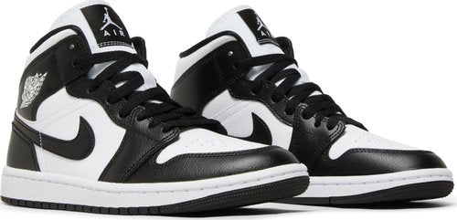 Panda - Air Jordan 1 - product photo shown in the listing for this item.