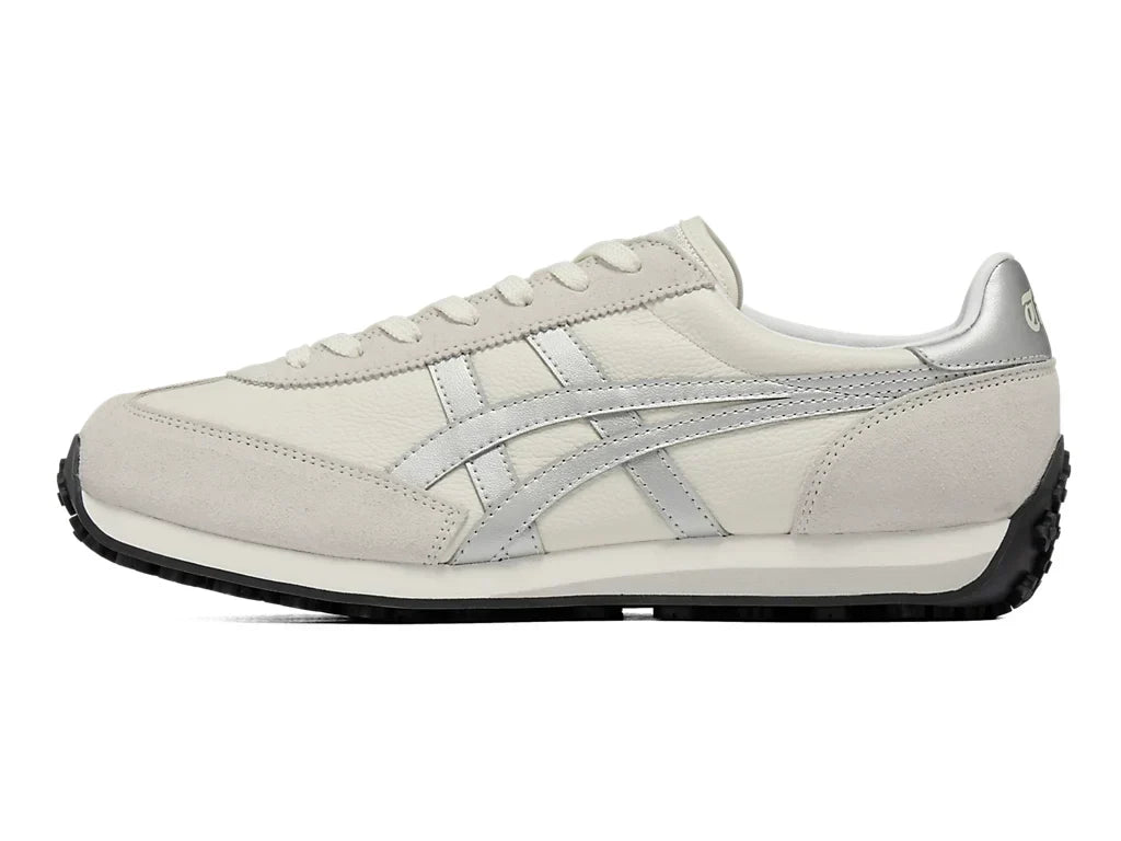 Cream Pure Silver | 1183B411 104 - Onitsuka Tiger EDR 78 Sneakers - product image from the listing.