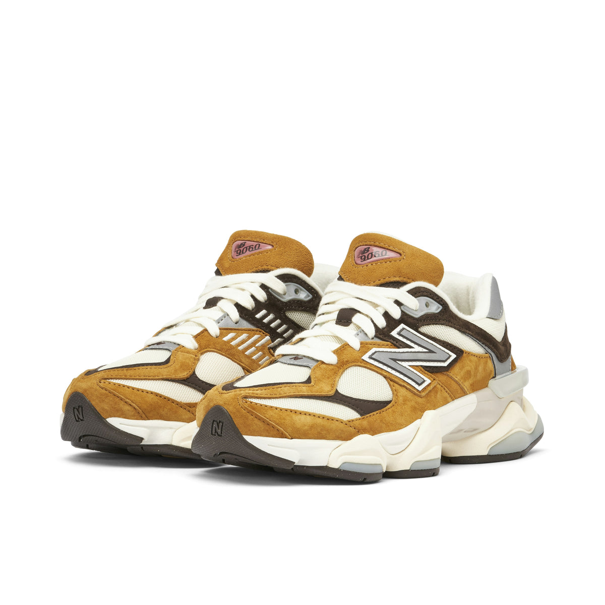 9060 Workwear by New Balance - product image from the listing.