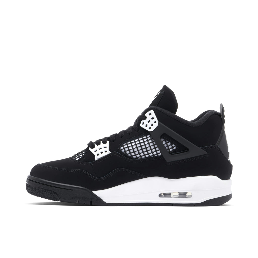 WHITE THUNDER RETRO - AIR JORDAN 4 - product image from the listing.