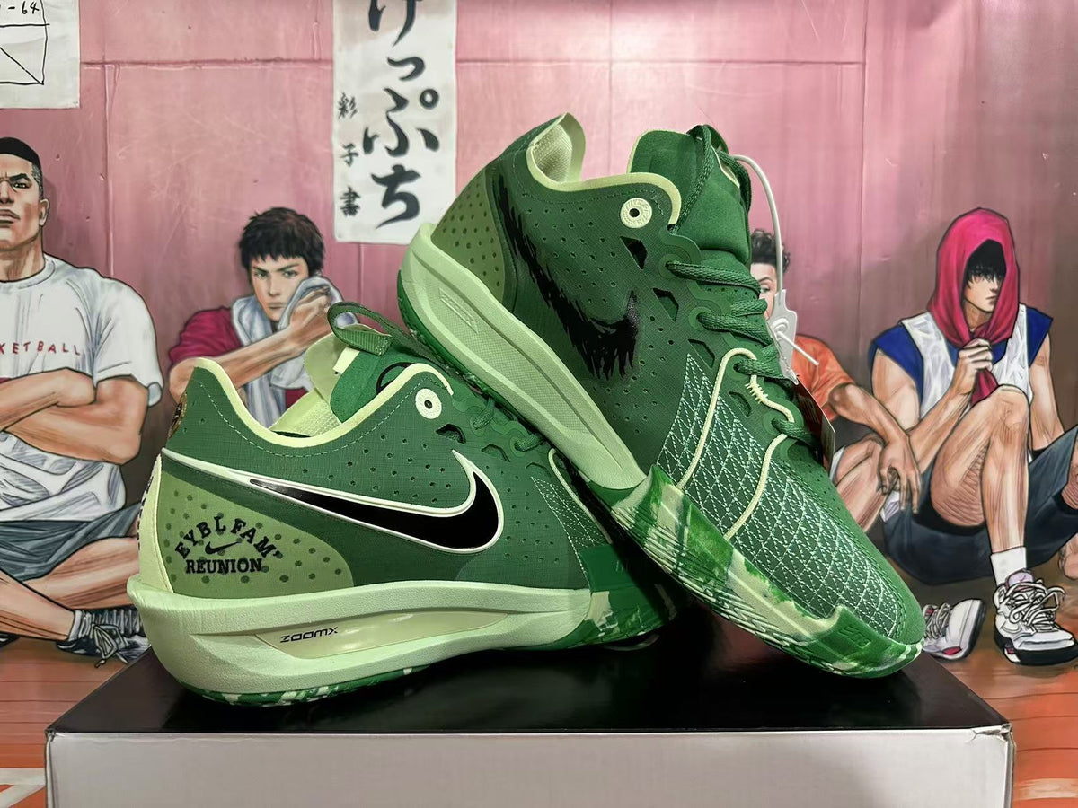 Nike ZoomX Basketball Shoes in Seaweed in Green - product image from the listing.