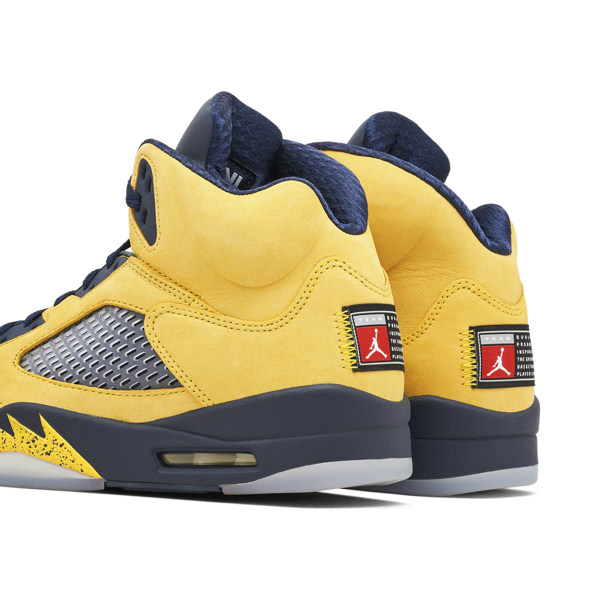 MICHIGAN - AIR JORDAN 5 RETRO - product image from the listing.