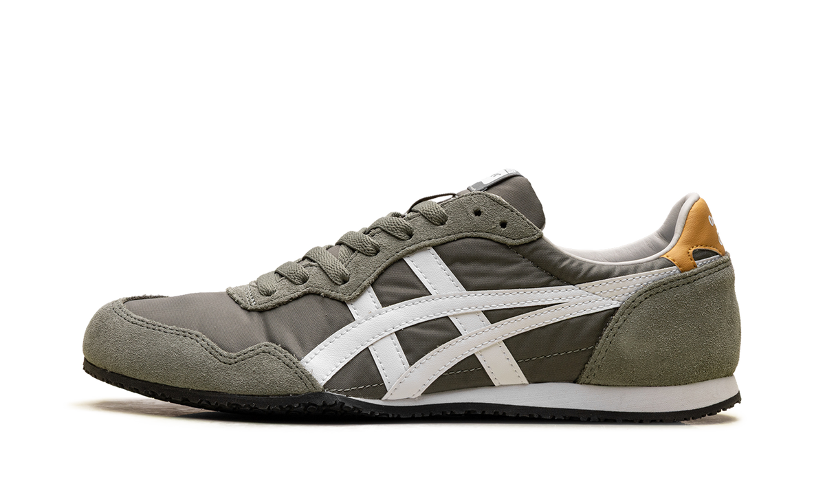 Burnt Olive White - Onitsuka Tiger Serrano Sneakers - product image from the listing.