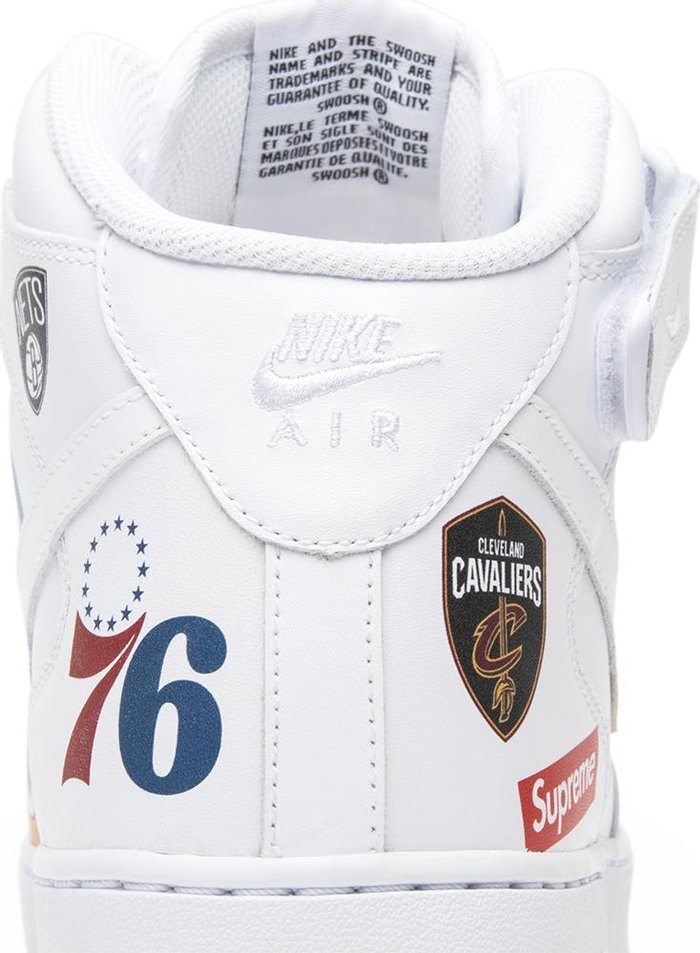 1 Supreme by Nike - product photo shown in the listing for this item.