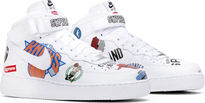 1 Supreme by Nike - product photo shown in the listing for this item.