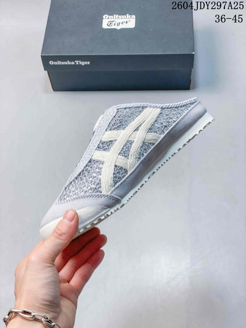 Onitsuka Tiger Mexico 66 Sabot in Gray White 2604JDY297A25 - product image from the listing.