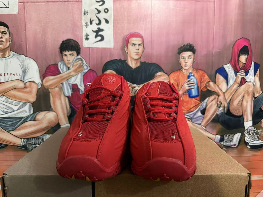 Red Li-Ning Basketball Trainers - product image from the listing.