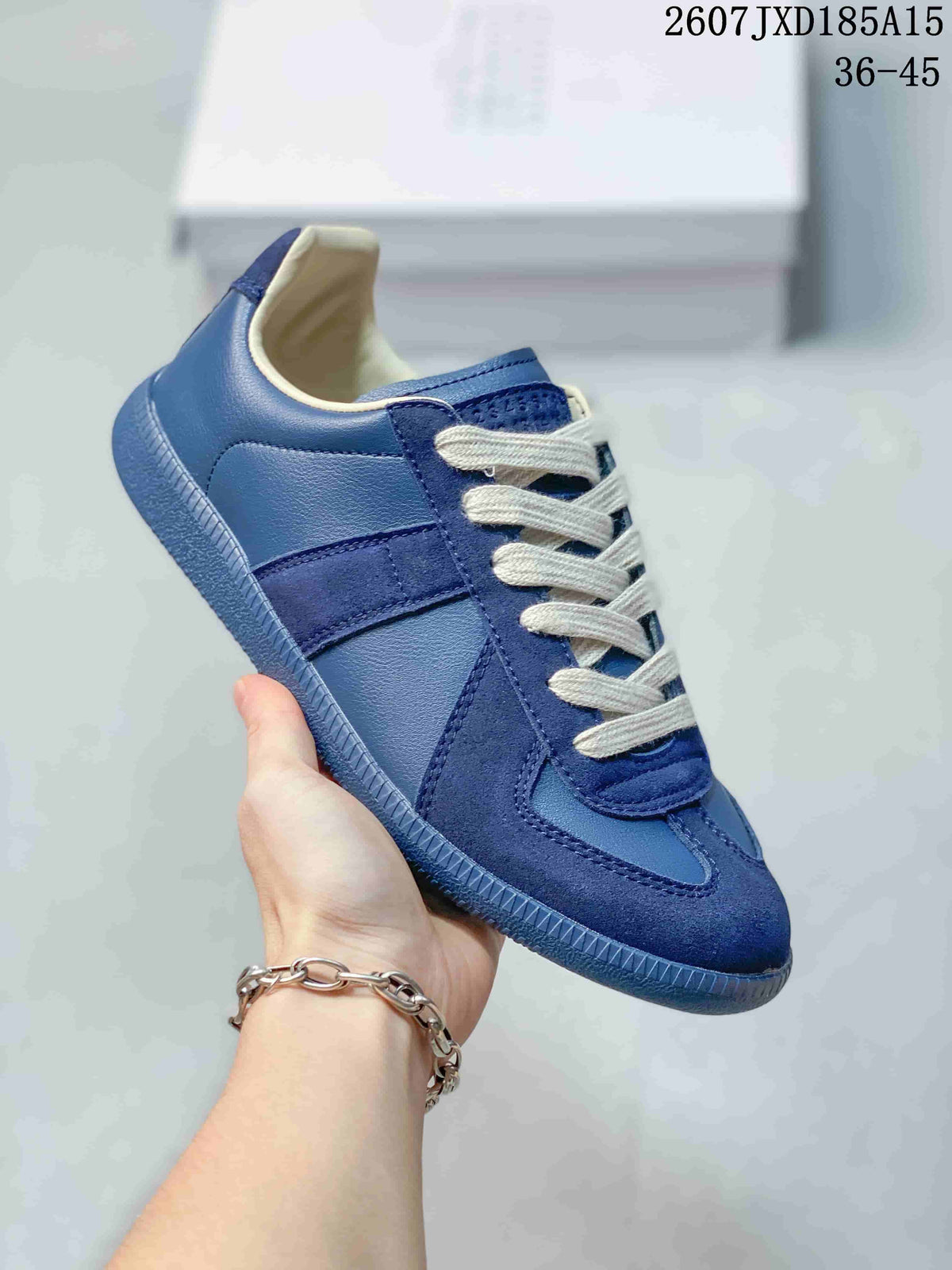 Maison Margiela S57WS0236 Blue Calfskin Trainers - product image from the listing.