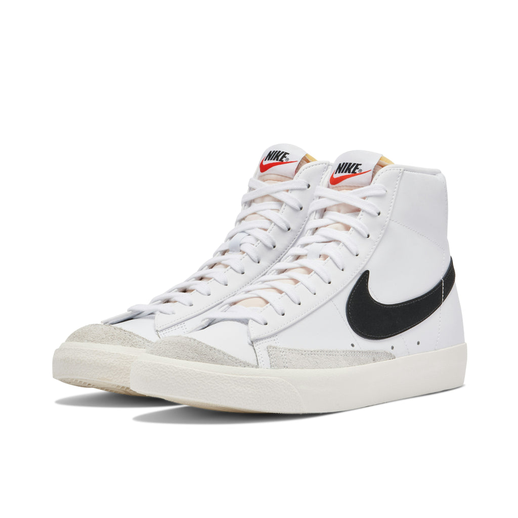 NIKE BLAZER MID 77 VINTAGE in WHITE - product image from the listing.