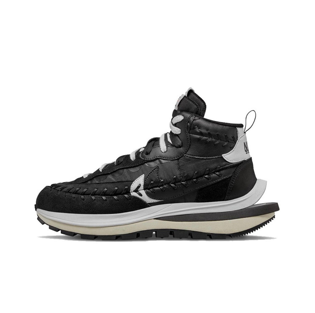 Nike VaporWaffle DH9186-001 Sneakers in Black and White - product image from the listing.