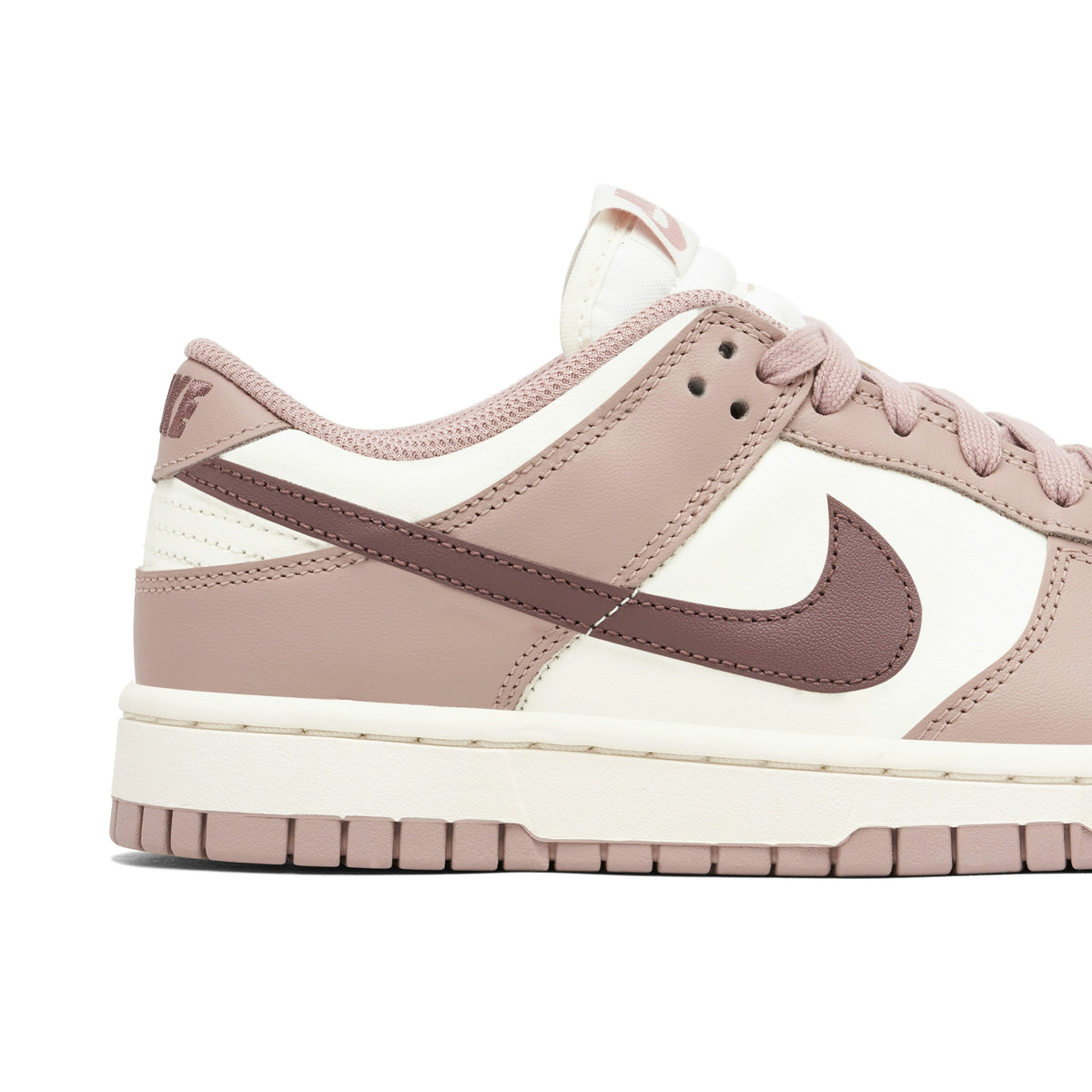 Women's NIKE DUNK LOW DIFFUSED TAUPE - product image from the listing.