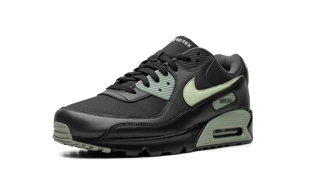 "Black / Honeydew" Air Max 90 Gore-Tex FD5810 001 - product image from the listing.