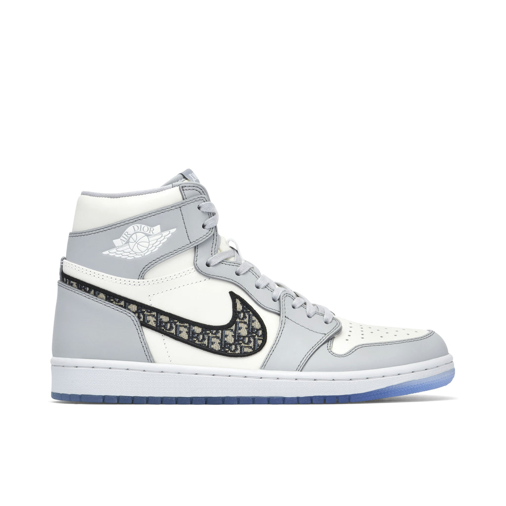 AIR JORDAN 1 HIGH x DIOR - product photo shown in the listing for this item.
