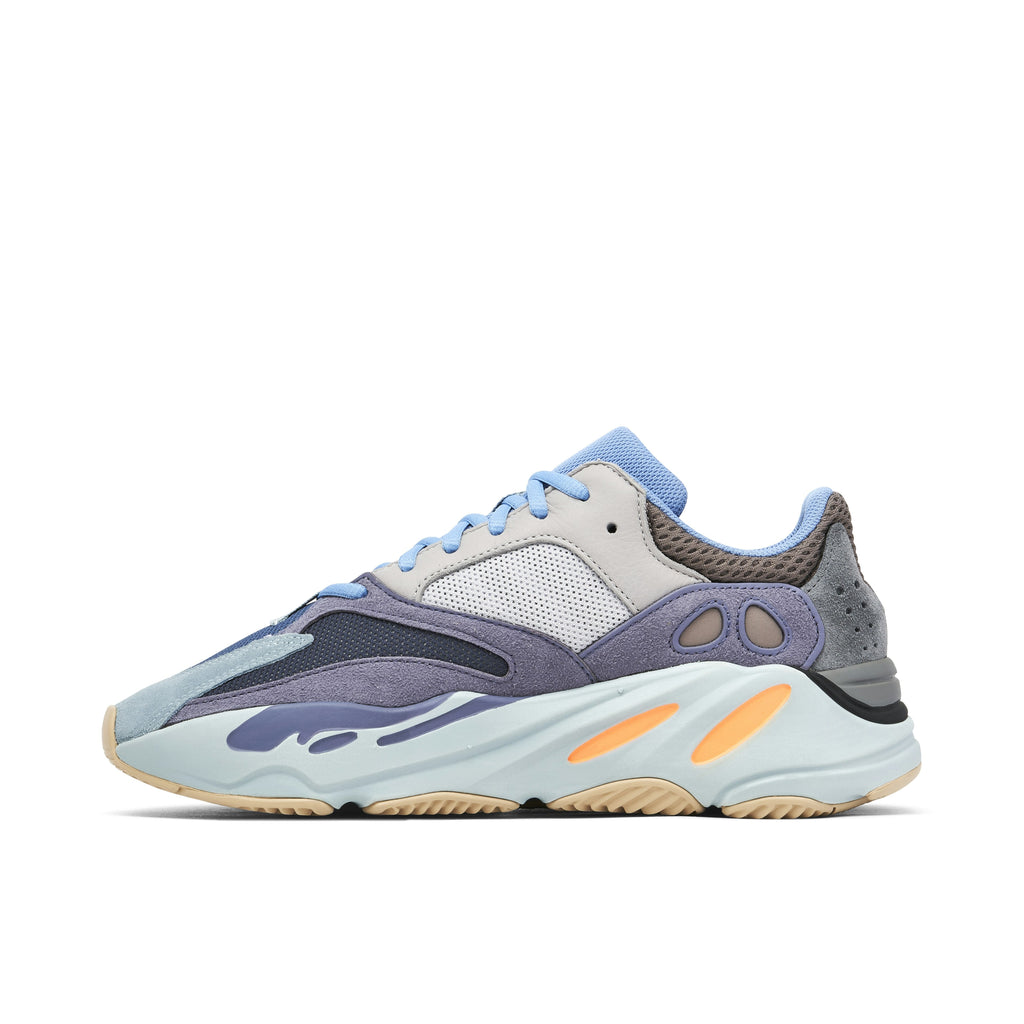 YEEZY BOOST 700 CARBON in BLUE - product image from the listing.