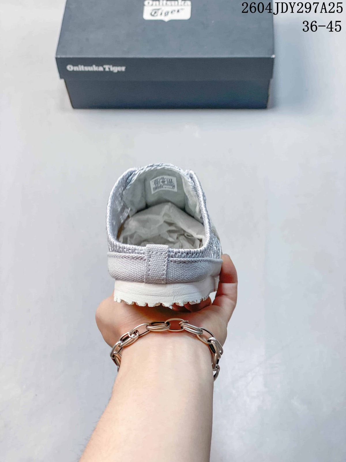 Onitsuka Tiger Mexico 66 Sabot in Gray White 2604JDY297A25 - product image from the listing.
