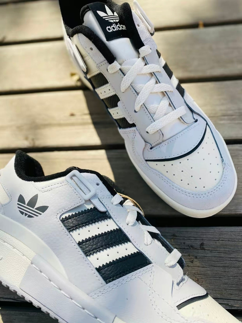 Adidas Originals Forum Exhibit Low Sneakers in Gray Black GX6284 - product image from the listing.