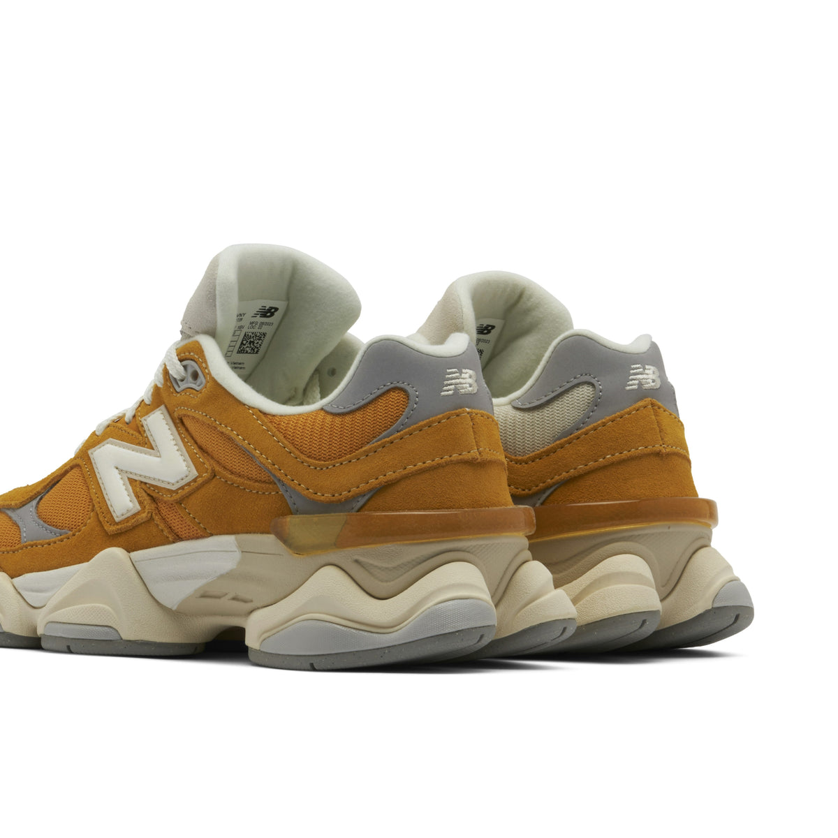 NEW BALANCE 9060 VARSITY in GOLD - product image from the listing.