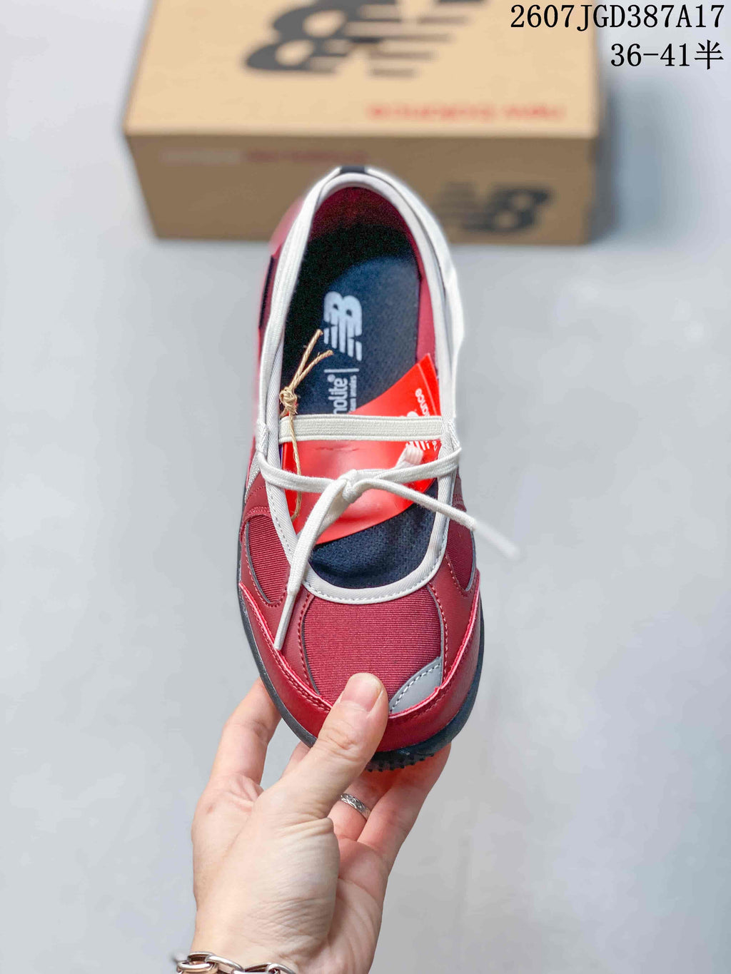 Women's New Balance WD Series Red Low-Top Sneakers 2607JGD387A17 - product image from the listing.