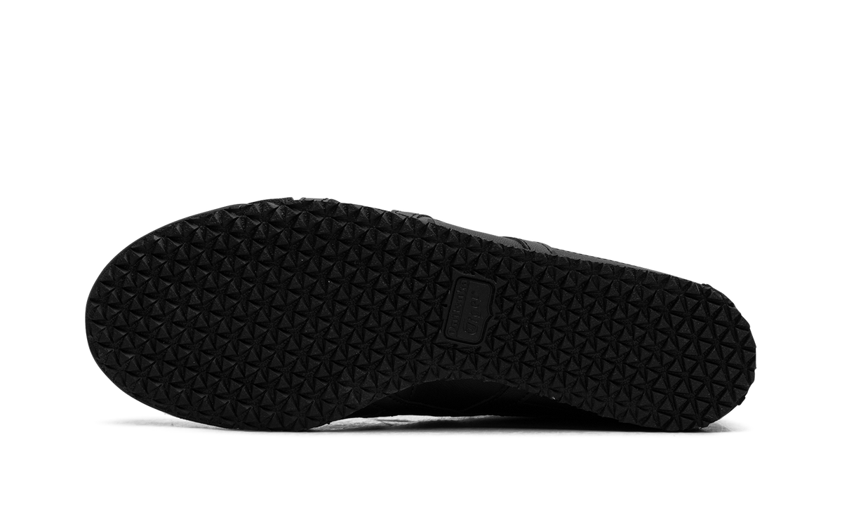 Triple Black | 1183C102 002 - Onitsuka Tiger Mexico 66 Sneakers - product image from the listing.