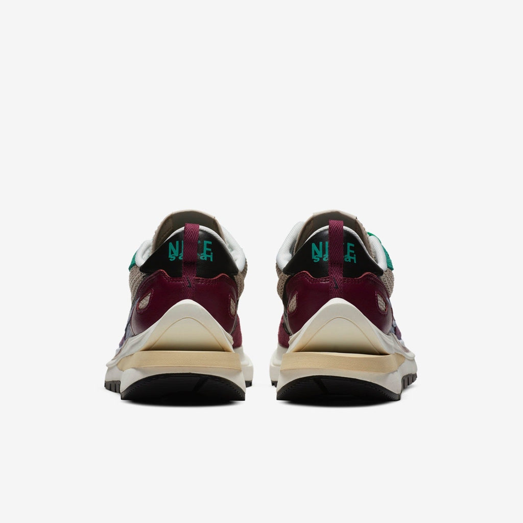 Nike sacai VaporWaffle Sneakers in Burgundy DD3035-200 - product image from the listing.