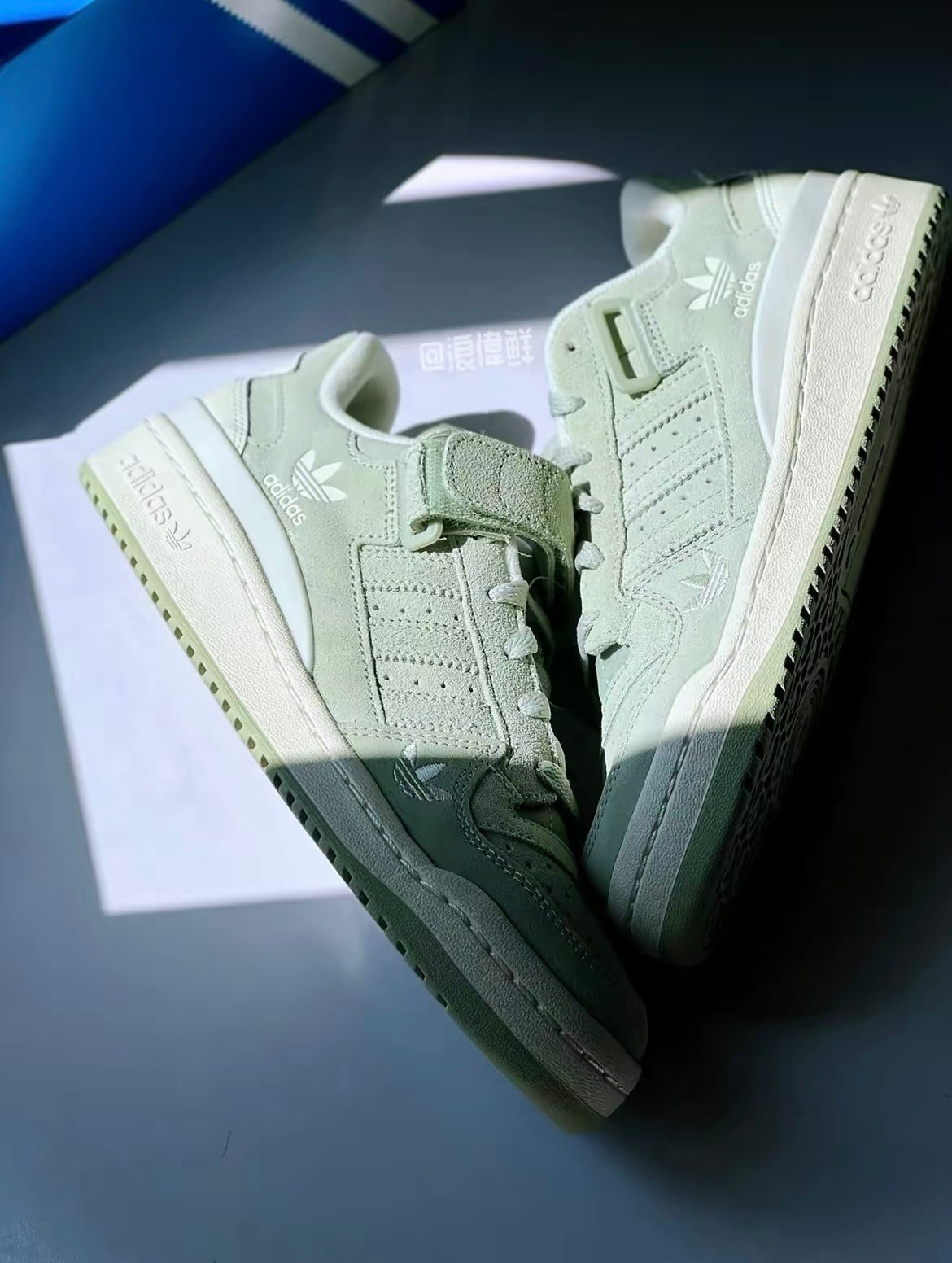 Adidas Originals Forum 84 Low Sneakers in Light Green H01945 - product image from the listing.