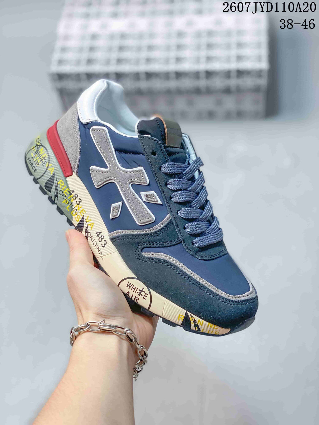 Men's Premiata 712500UOI Retro Casual Sneakers - product image from the listing.