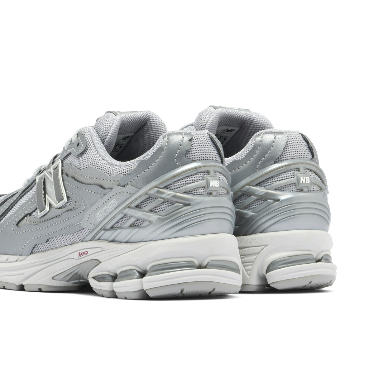 NEW BALANCE 1906D PROTECTION PACK in SILVER METALLIC - product image from the listing.