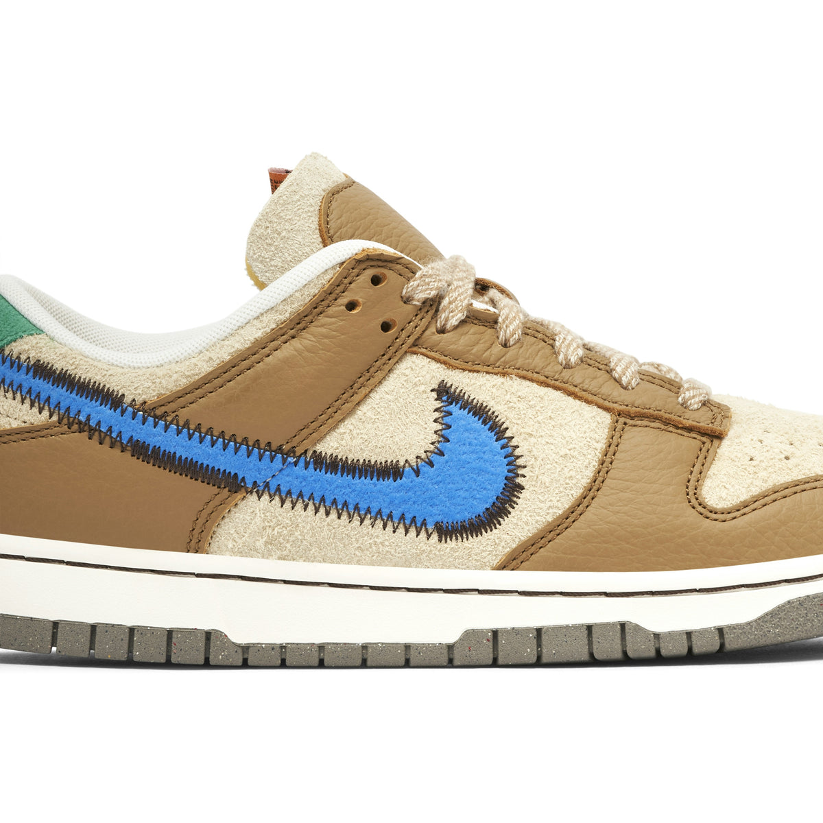 SIZE? X NIKE DUNK LOW - product photo shown in the listing for this item.