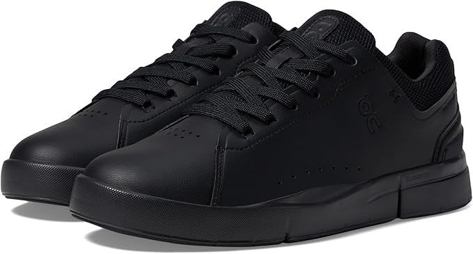 On The Roger Advantage Black Lifestyle Trainers - product image from the listing.