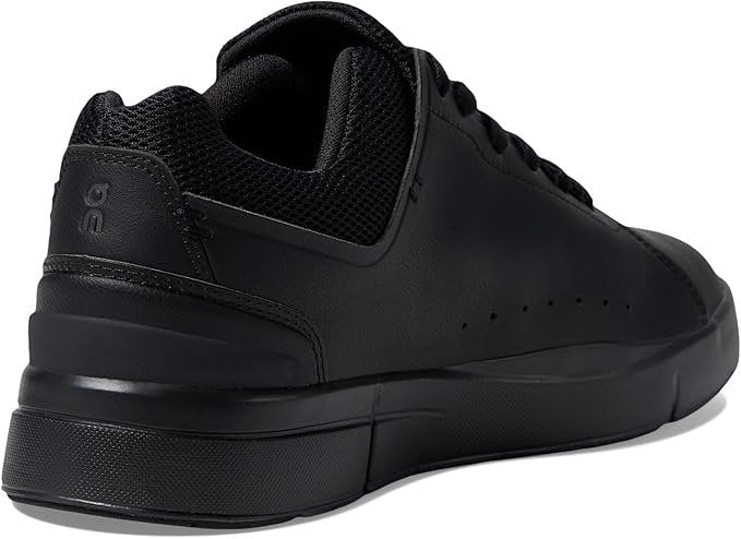 On The Roger Advantage Black Lifestyle Trainers - product image from the listing.