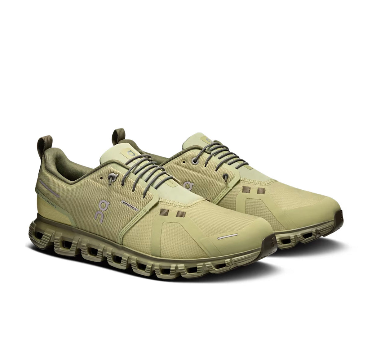 Men's On Cloud 6 Waterproof Caper/Grove Lifestyle Sneakers - product image from the listing.