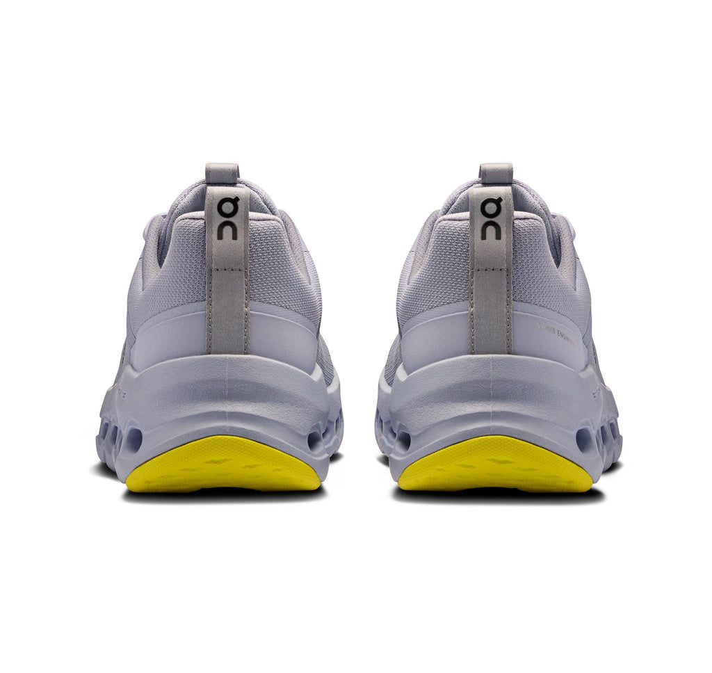 On Big Kids' Cloudleap Nimbus Athletic Footwear - product image from the listing.