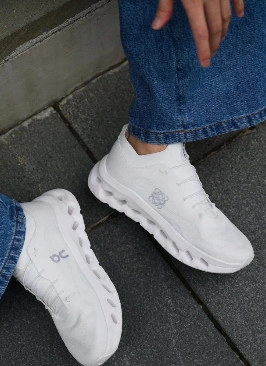 LOEWE x On Cloudtilt Lifestyle Trainers - product image from the listing.
