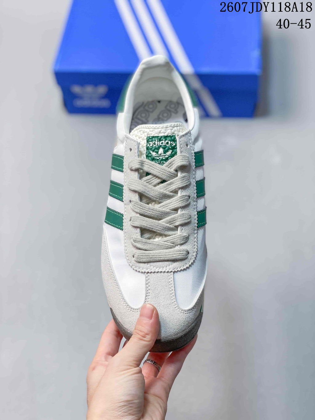 adidas SL 72 Sneakers in White Green 2607JDY118A18 - product image from the listing.