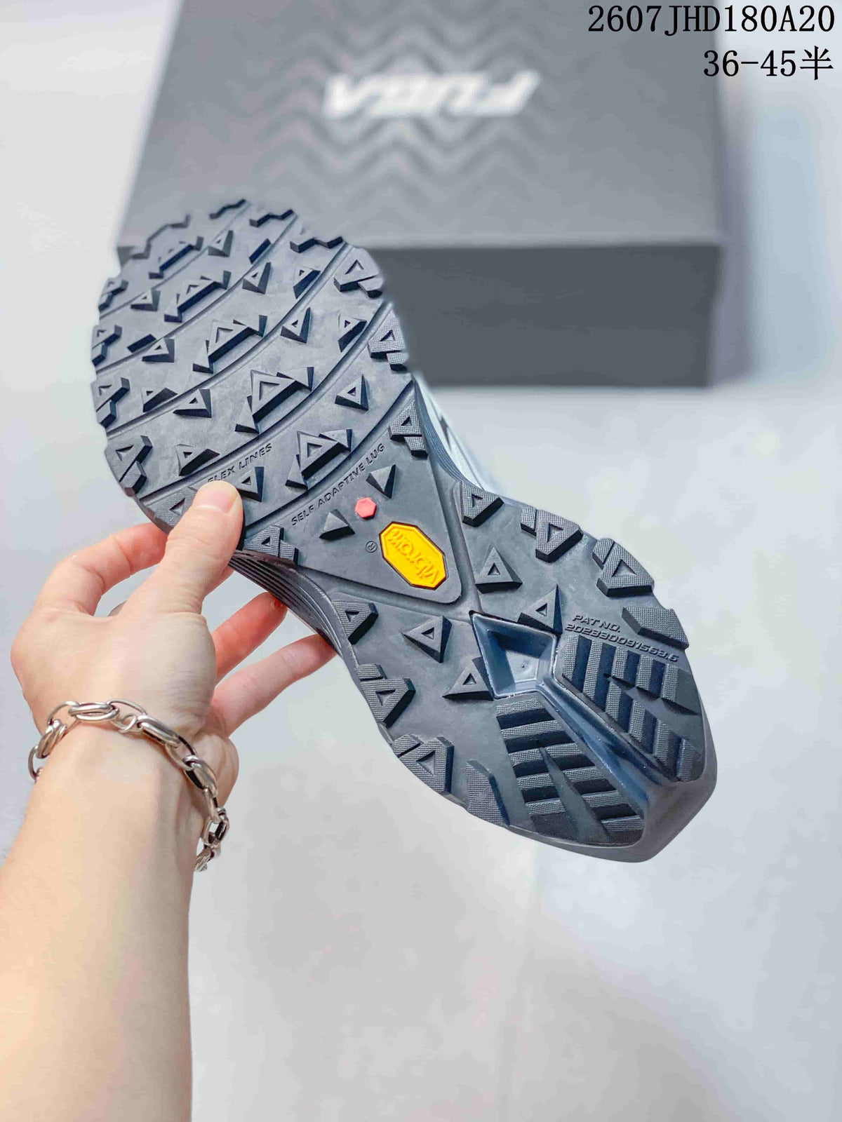 Kailas Expedition Low-Top Hiking Shoes in White Navy 2607JHD180A20 - product image from the listing.