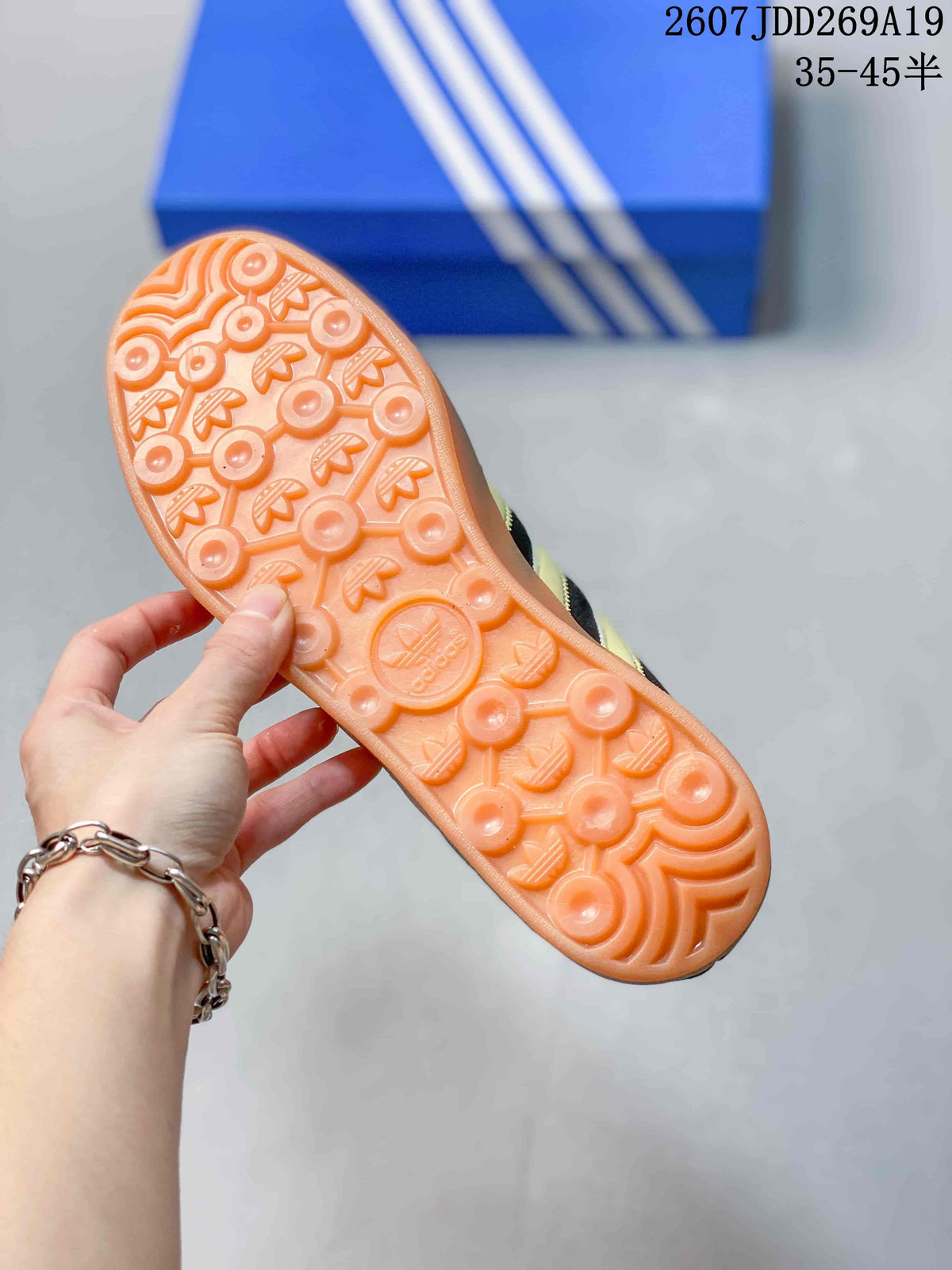 Adidas Originals Gazelle Sneakers in Black Gold JI1371 - product image from the listing.