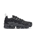 TRIPLE BLACK AIR VAPORMAX PLUS - product image from the listing.