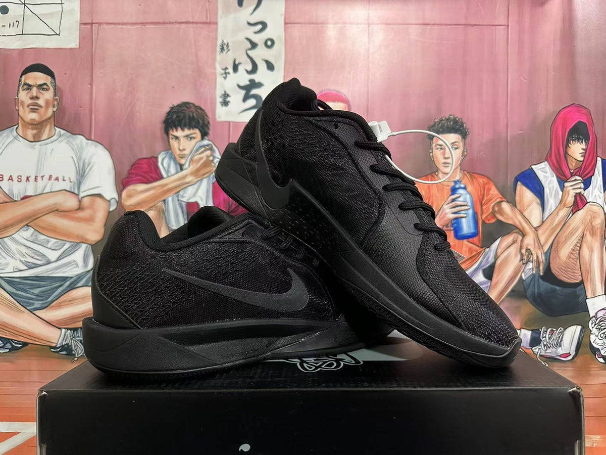 Nike Kobe 8 Basketball Shoes, in Black - product image from the listing.