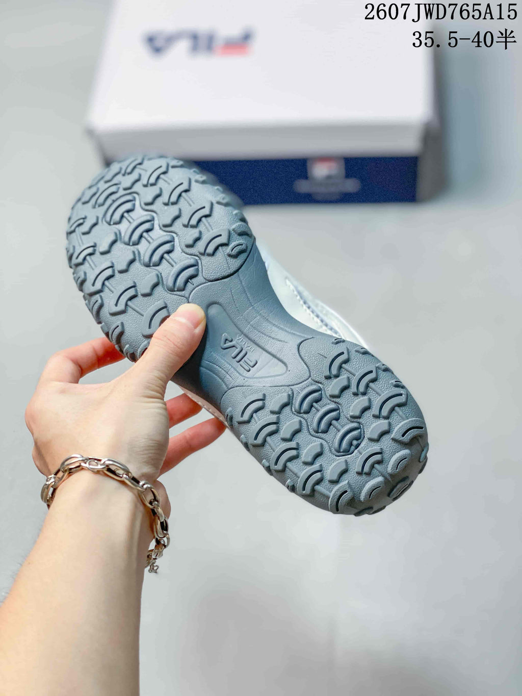 FILA Pebble Low-Top Sneakers in White Lime 711650UTU - product image from the listing.