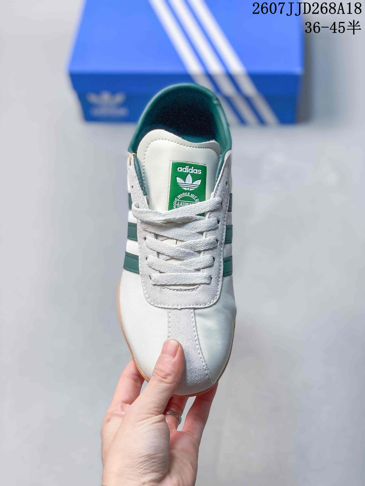 adidas Originals Tokyo Low-Top Sneakers in White Green 2607JJD268A18 - product image from the listing.