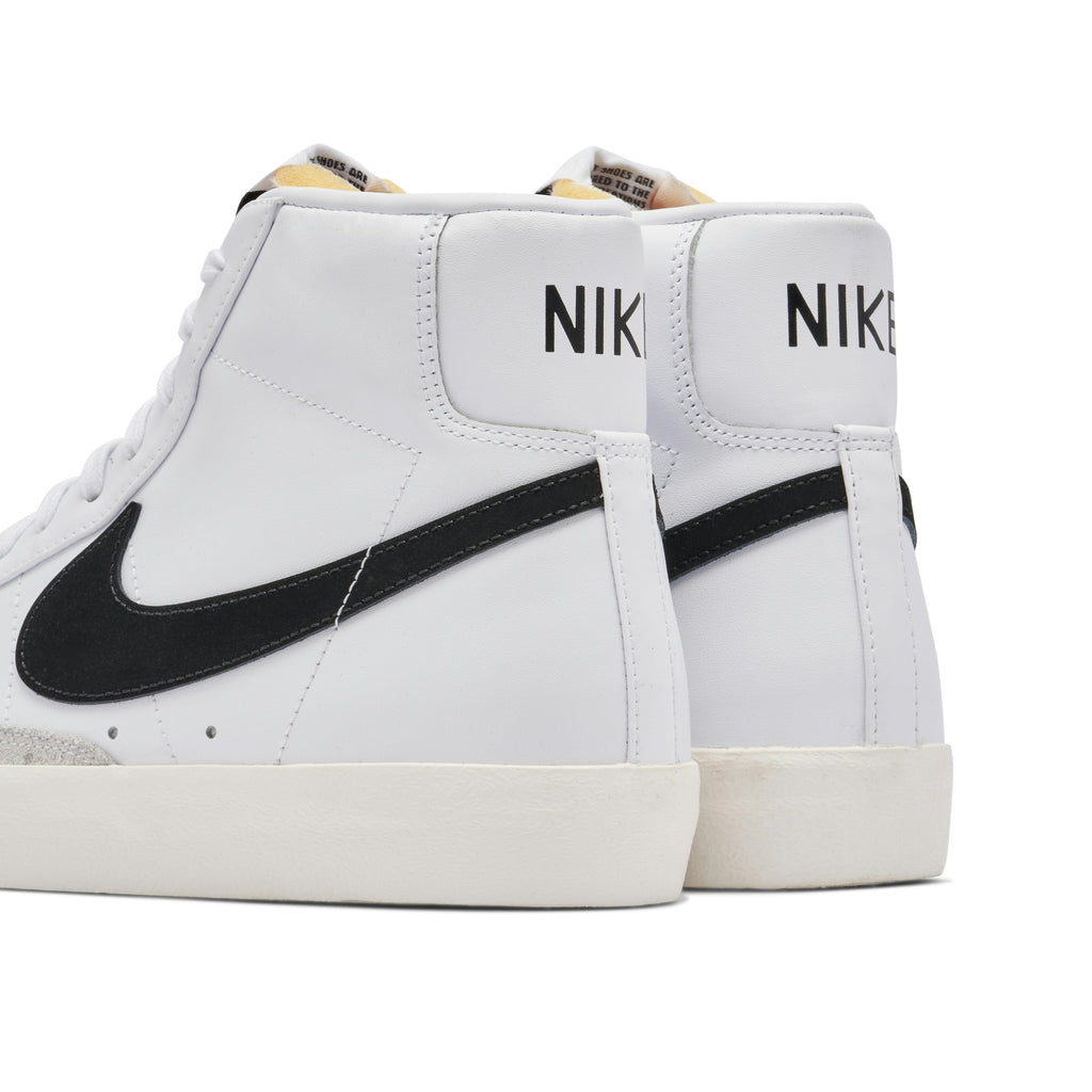 NIKE BLAZER MID 77 VINTAGE in WHITE - product image from the listing.